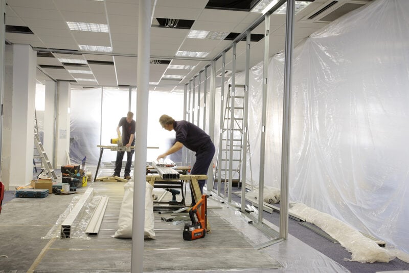 Монтаж панелей